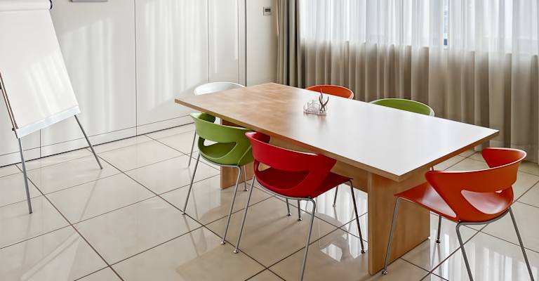 Via Giulio Pastore n.24