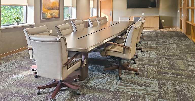 3402 Oakwood Mall Dr