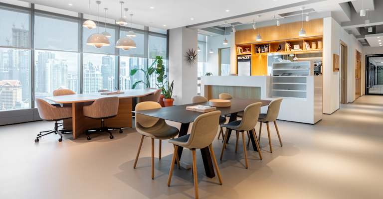 Lakeside Geneva Building