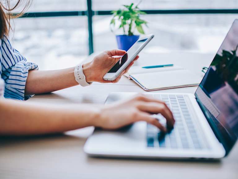 Regus Day Offices Book By The Day Stay In Control