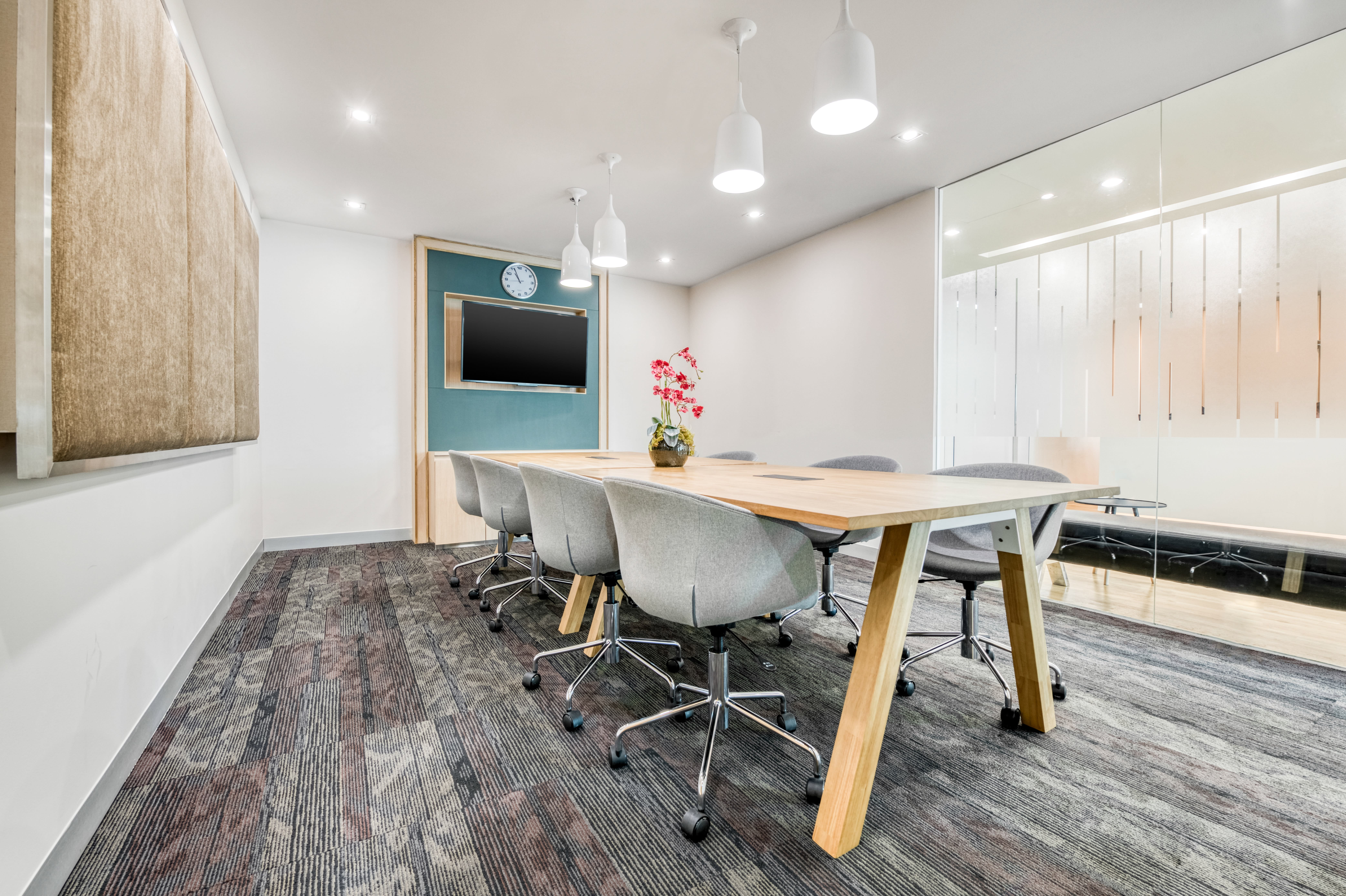 Regus_Interchange_21_3519_Bangkok_Thailand_Conference_Room_-_Interchange_21 Mendoza