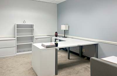 One Perimeter Park South, Suite 100 N, 35243
