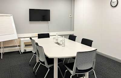 5 The Pavilions, Preston, PR2 2YB