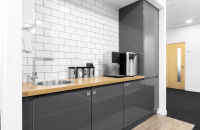 London Road, Barking, IG11 8BB