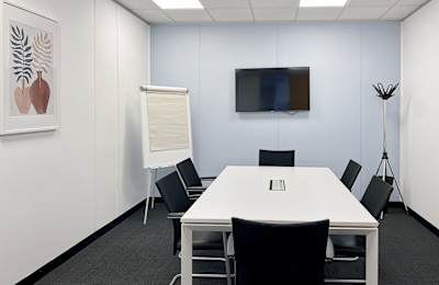 Lowry Place, Salford Quays, M50 3UB