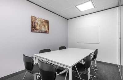 85 Tottenham Court Road, Noho, W1T 4TQ