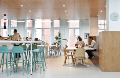 Winsley Street, Noho, W1W 8HF