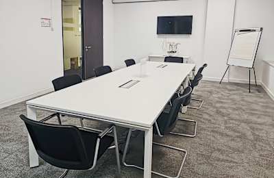 Grosvenor Square, Southampton, SO15 2BG