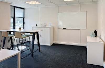 REGUS GRENOBLE MEYLAN, 29 Boulevard des Alpes, 38246