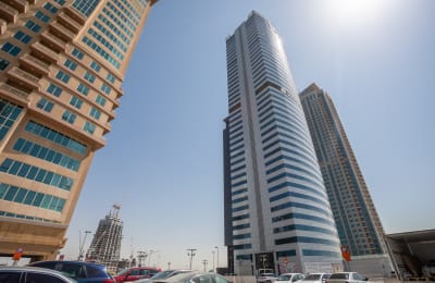 برج مركز أعمال HDS, التجمع M1، الطابق الثالث والثلاثون, أبراج بحيرات جميرا