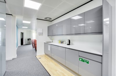 Station View, Guildford, GU1 4AR