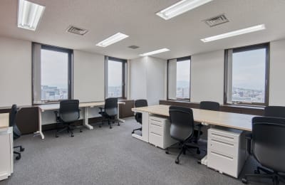 Nishinihon Shinbun Building16F, Tenjin Skyhall, 810-0001