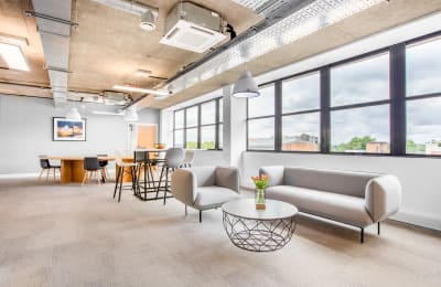 High Street, Southgate, N14 6BN