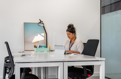 1650 Theale, Reading Business Parks, RG7 4SA