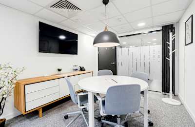 6 Vale Avenue, Royal Tunbridge Wells, TN1 1DJ