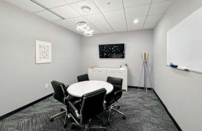 3511 Shannon Rd, 3rd Floor, 27707
