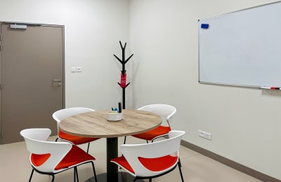 8 Av. de Shenzhen, 86360 Chasseneuil-du-Poitou, 86360
