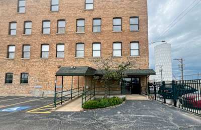 1918 N. Mendell Street, Suite 200, 60642