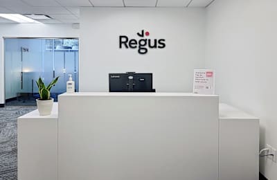 205 Holiday Blvd., Suite 100, 70433