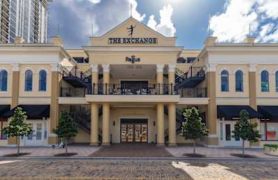 122 W Pine St, Suite 300, 32801