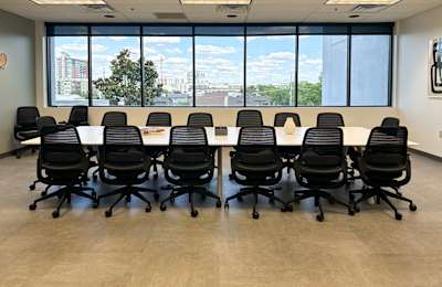 1 Music Circle North, Suite 400, 37203