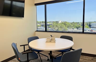 411 State Route 17, Suite 500, 07604