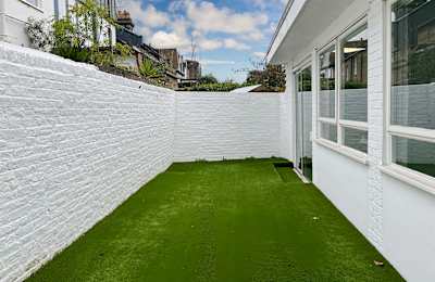 123, West Hill, SW15 2DZ