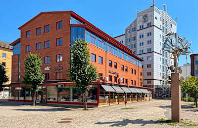 Stadshusplatsen 2, Valkyrian, 14930