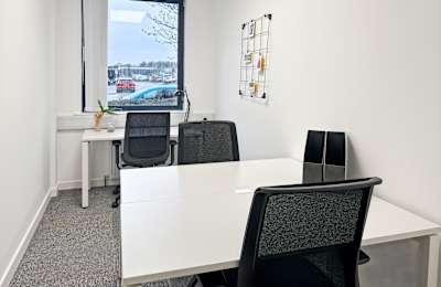 EAST MAINS INDUSTRIAL  ESTATE, BROXBURN, Broxburn, EH52 5AU