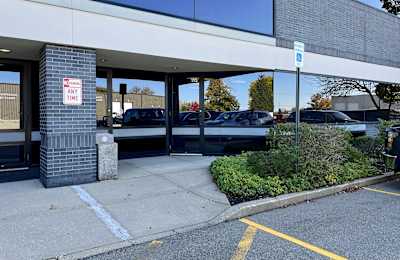 4595 Broadmoor Ave SE, Suite 115, 49512