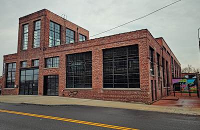 155 Chandler St, 14207