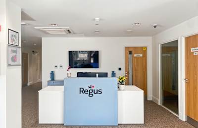 Whittington Hall, Worcester, WR5 2ZX