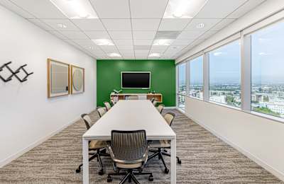 333 City Boulevard West, 3rd & 17th Floor, 92868