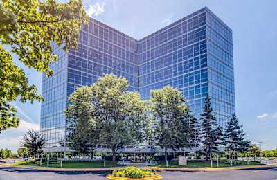 1 Westbrook Corporate Center, Suite 300, 60154