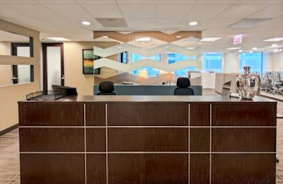 10 South Riverside Plaza, West Loop, Suite 875, 60606