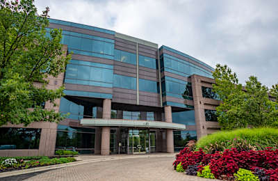 545 Metro Place South, Suite 100, 43017