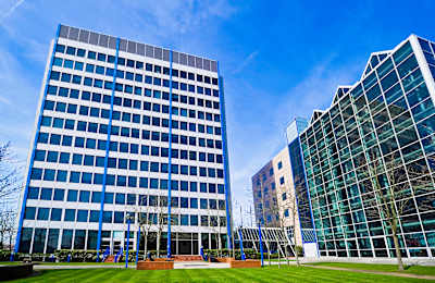 High Street, Potters Bar, EN6 5BS