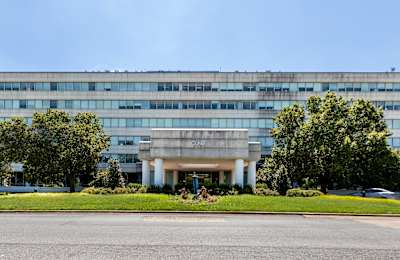 1 International Plaza, Tinicum Township, Suite 550, 19113