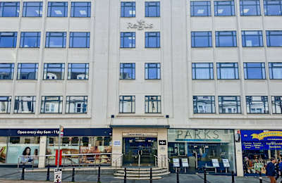 106 Queens Road, Brighton, BN1 3XF