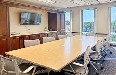 8117 Preston Road, Suite 300, 75225