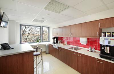 Second and third Floor, Bahnhofstr. 8, 30159