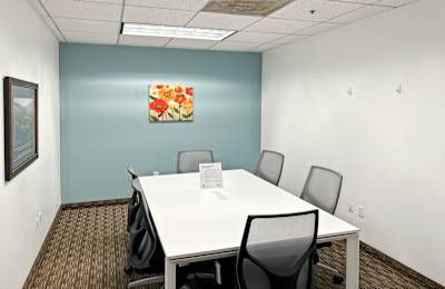 879 West 190th Street, Suite 400, 90248