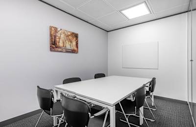 85 Tottenham Court Road, Noho, W1T 4TQ