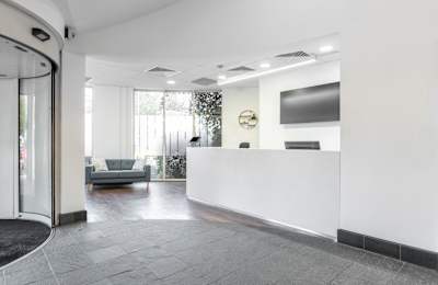 London Road, Staines upon Thames, TW18 4AX