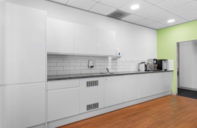 Lower Castle Street, Bristol Central, BS1 3AG