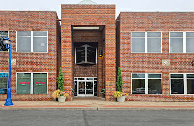 8215 SW Tualatin-Sherwood Road, Suite 200, 97062