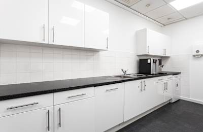 Quayside, Newcastle upon Tyne, NE1 3DY