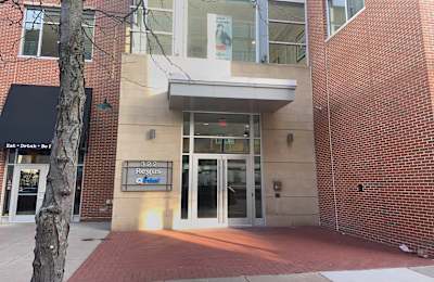 322 North Shore Drive, North Shore, Building 1B, suite 200, 15212