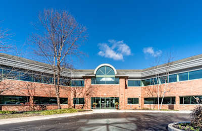 18 Campus Boulevard, Suite 100, 19073