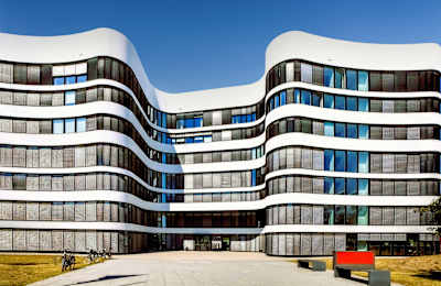 Ground floor, Peter-Mueller-Strasse 3, 40468